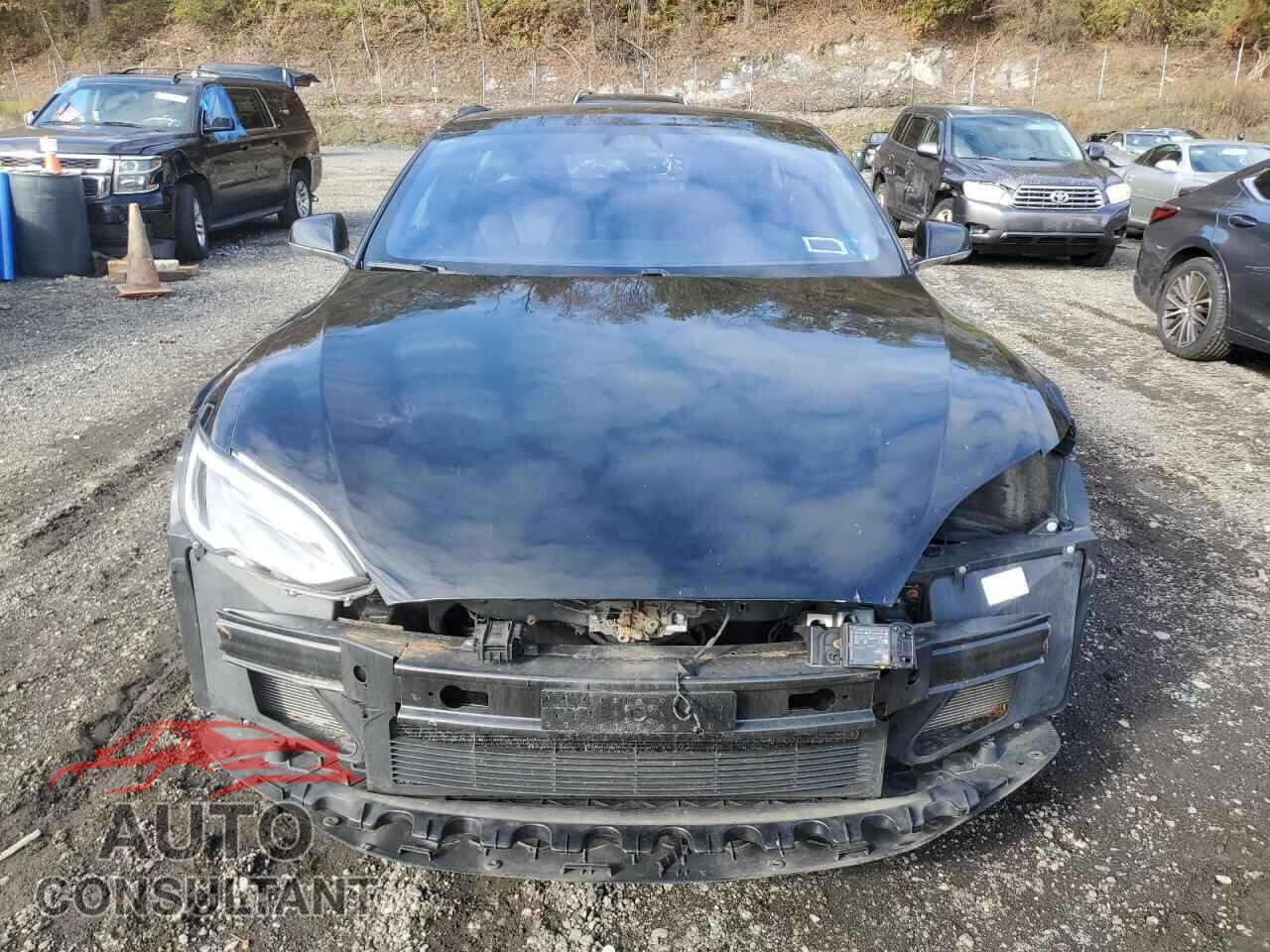TESLA MODEL S 2017 - 5YJSA1E23HF217982