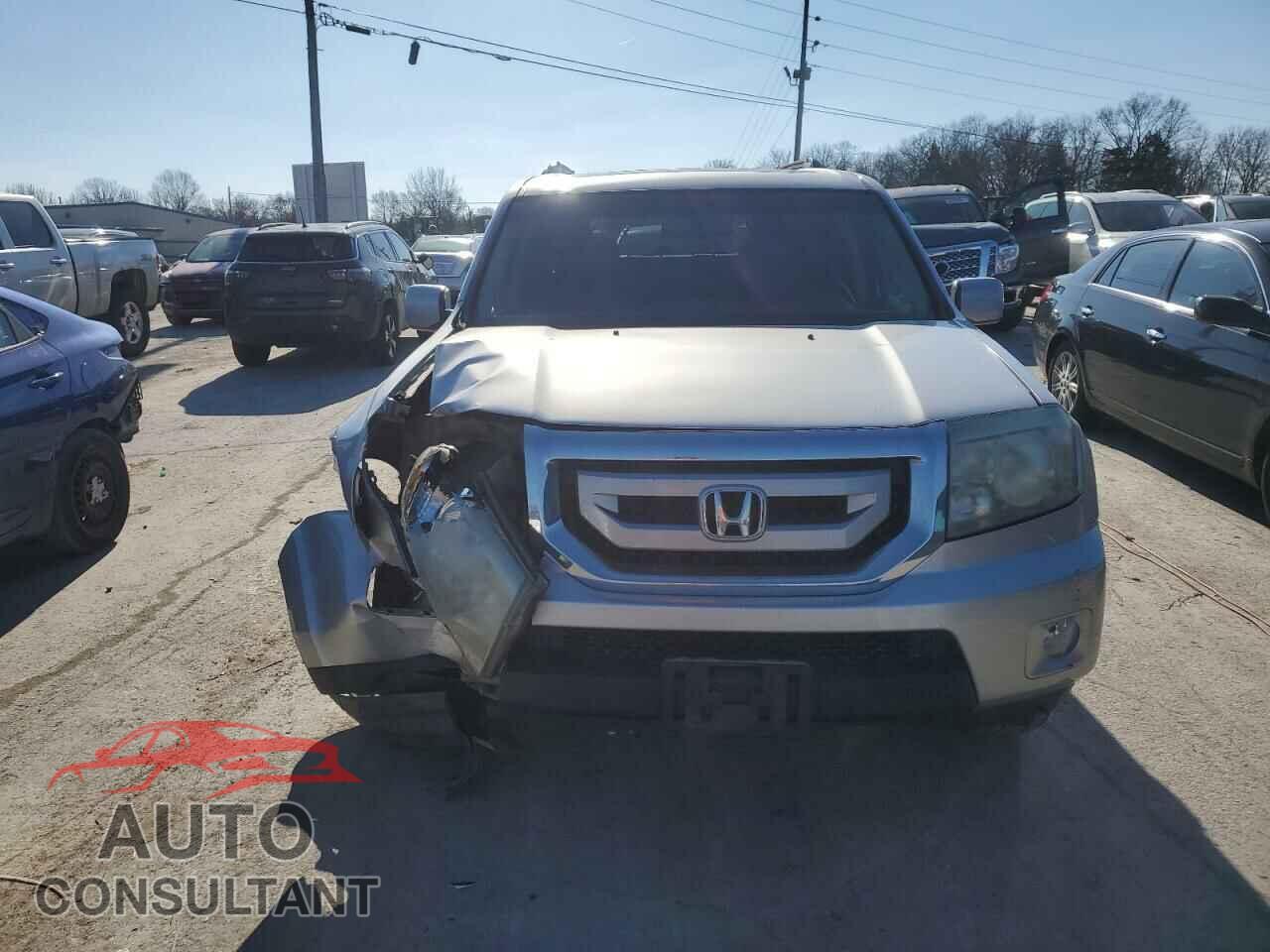 HONDA PILOT 2011 - 5FNYF3H57BB020558