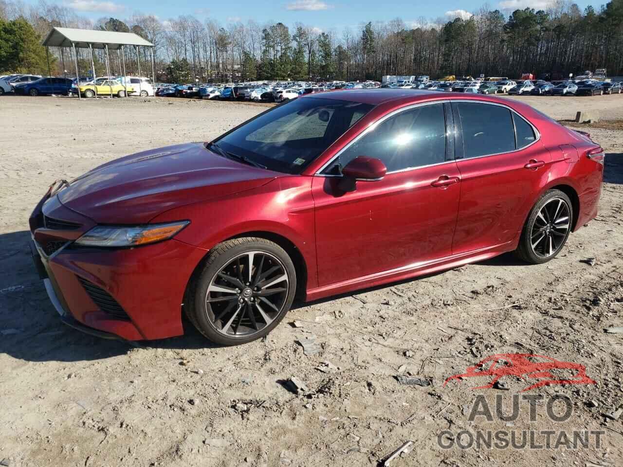 TOYOTA CAMRY 2018 - 4T1B61HK5JU614180