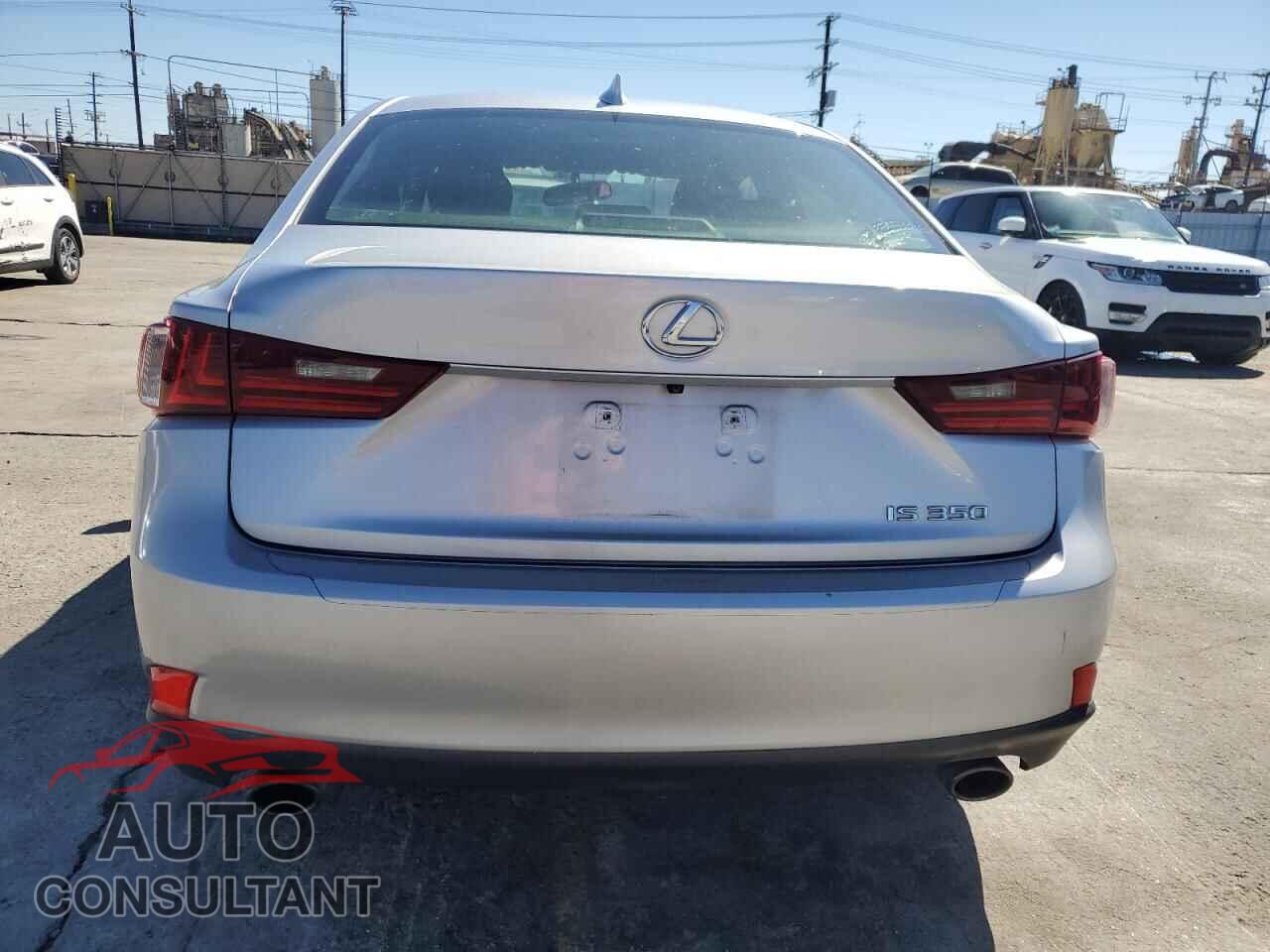LEXUS IS 2014 - JTHBE1D22E5013224