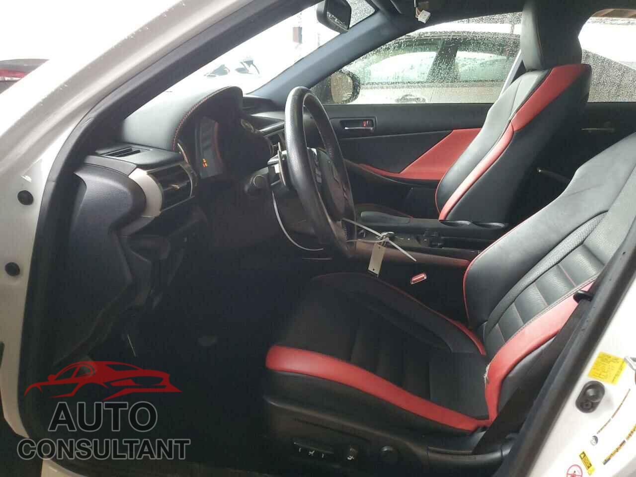 LEXUS IS 2015 - JTHBF1D27F5057671