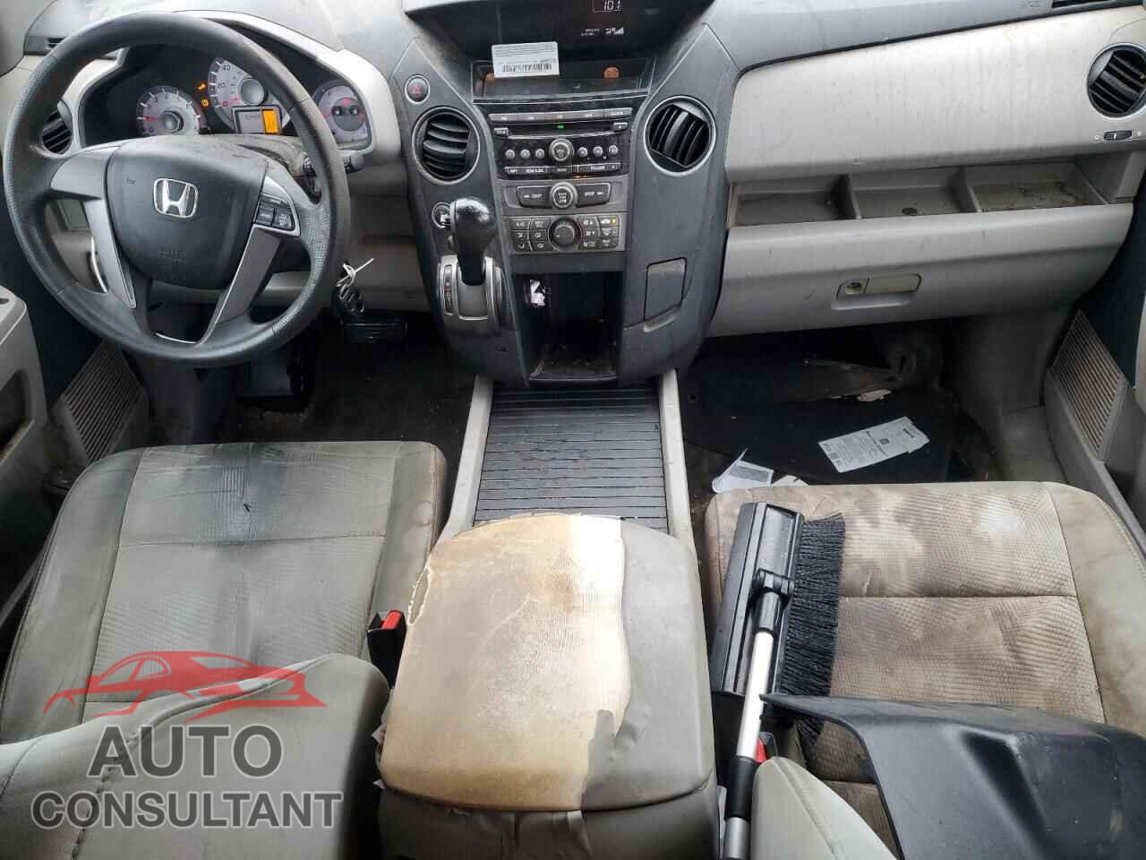HONDA PILOT 2012 - 5FNYF4H25CB065835