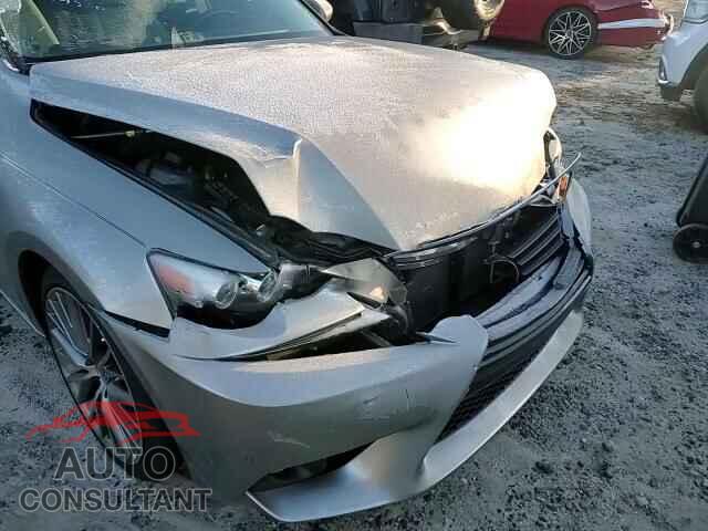 LEXUS IS 2014 - JTHBF1D29E5040384