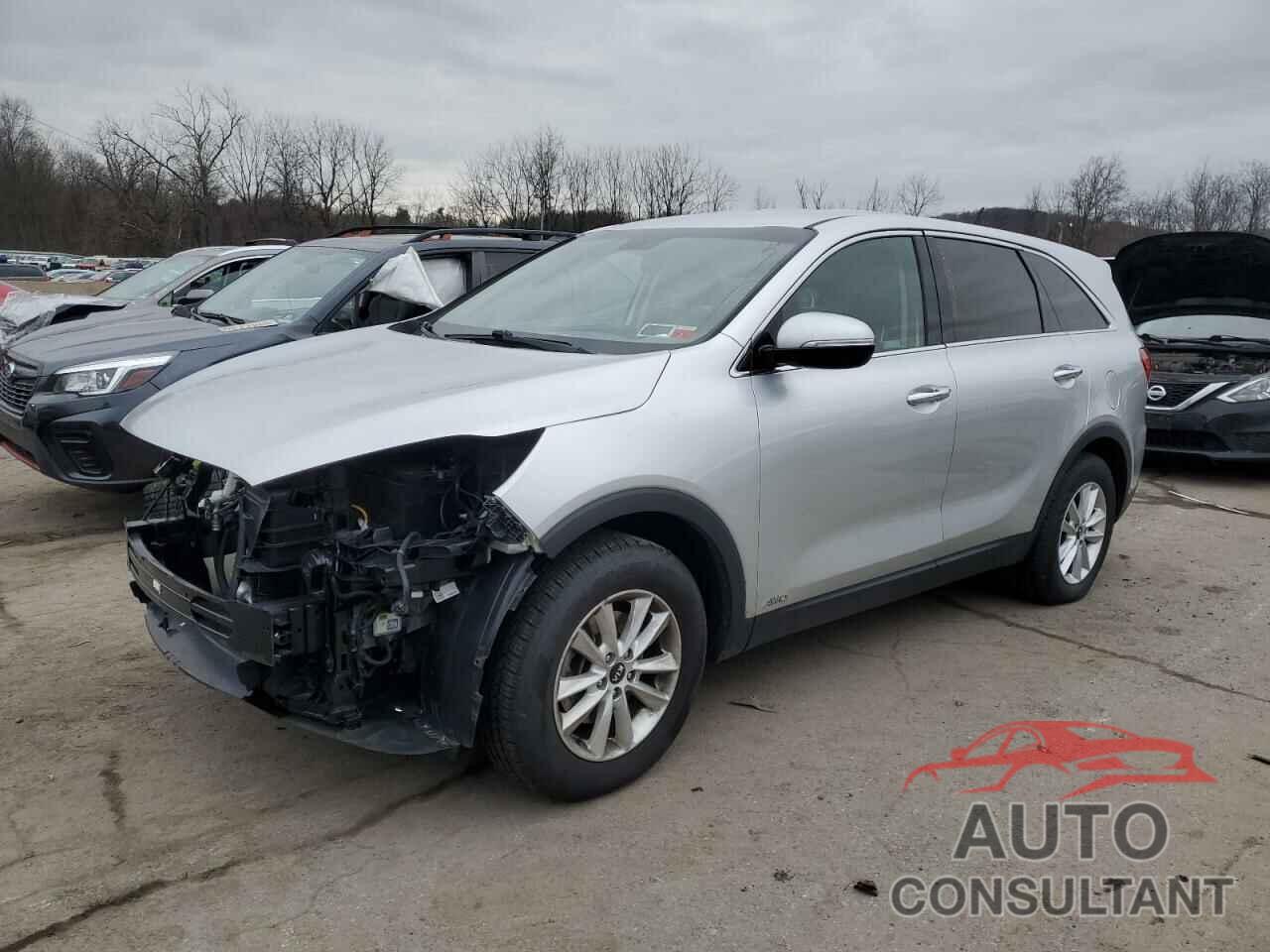 KIA SORENTO 2019 - 5XYPGDA31KG564277