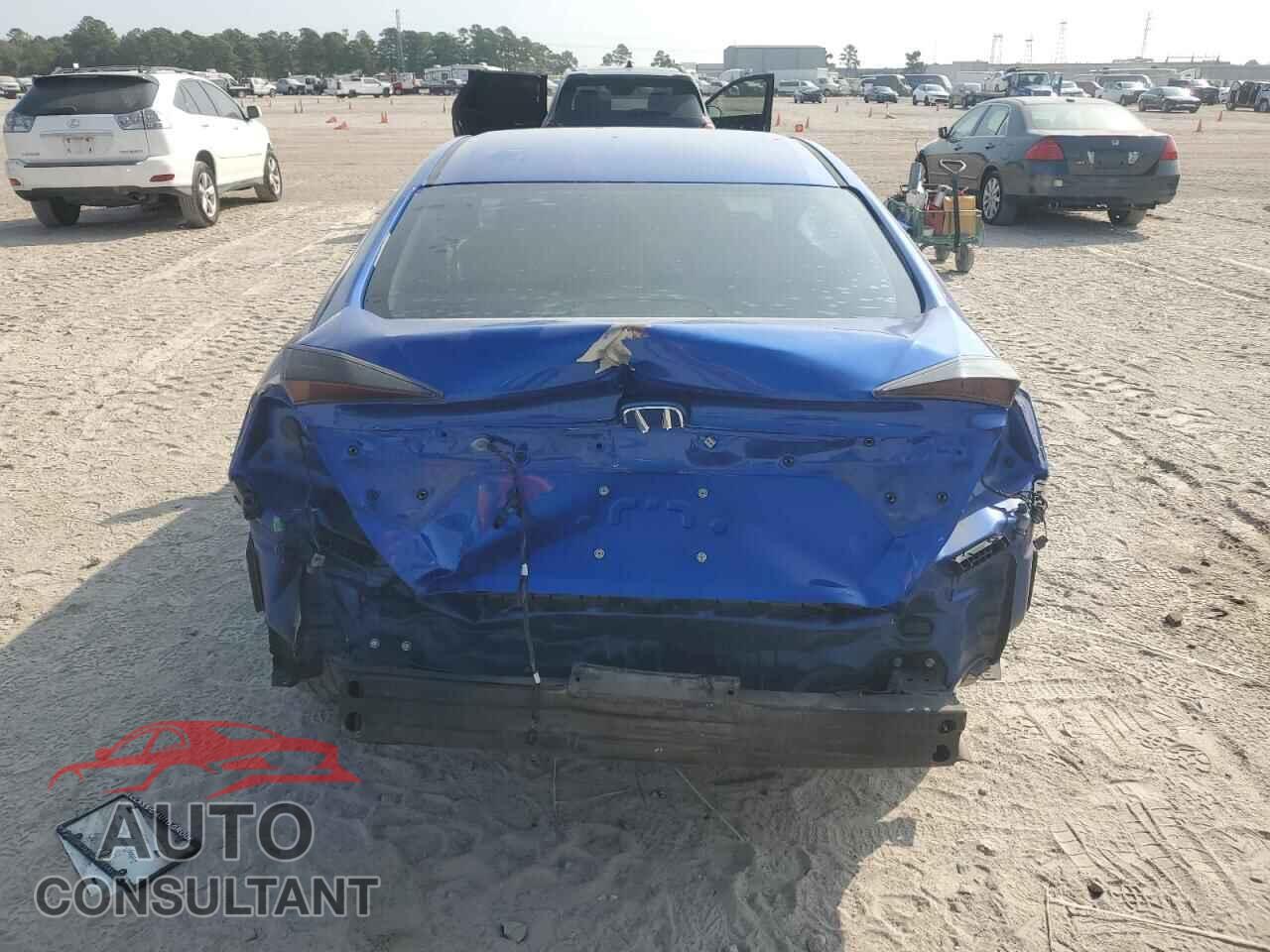 HONDA CIVIC 2017 - 19XFC2F52HE072014