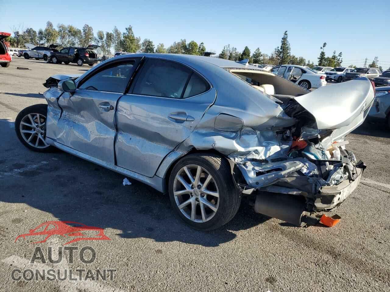 LEXUS IS 2011 - JTHBF5C24B5150036