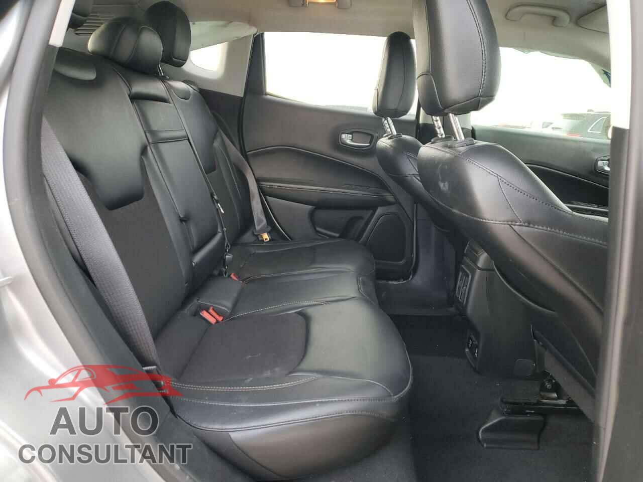 JEEP COMPASS 2017 - 3C4NJCBB2HT682171