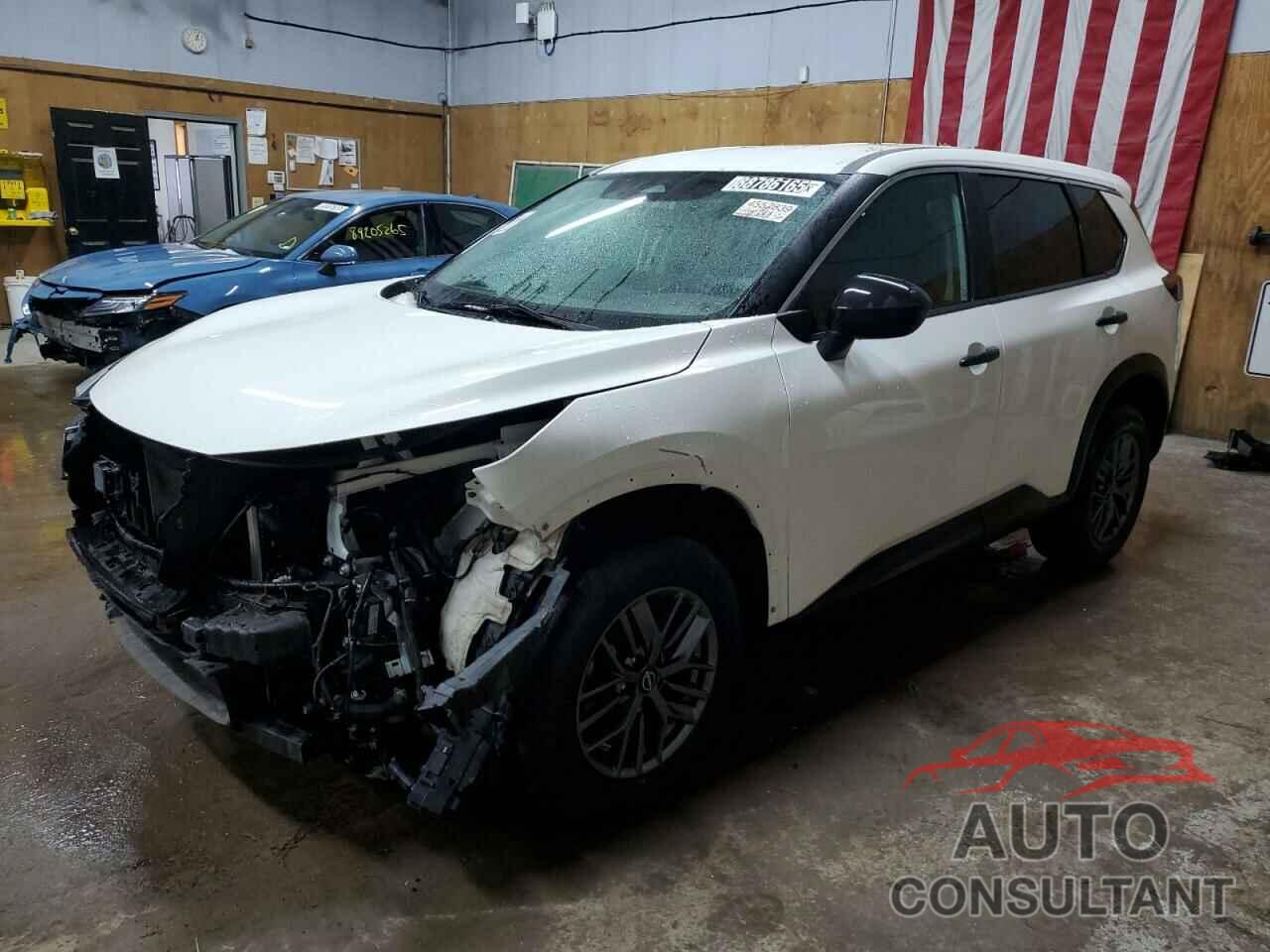 NISSAN ROGUE 2023 - 5N1BT3AB2PC801471