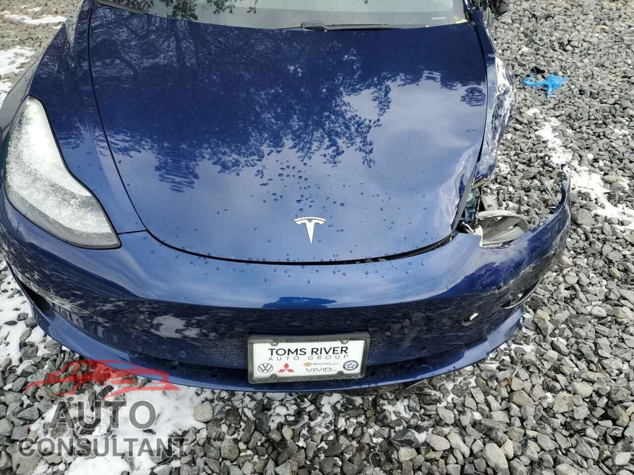 TESLA MODEL 3 2018 - 5YJ3E1EA2JF032957