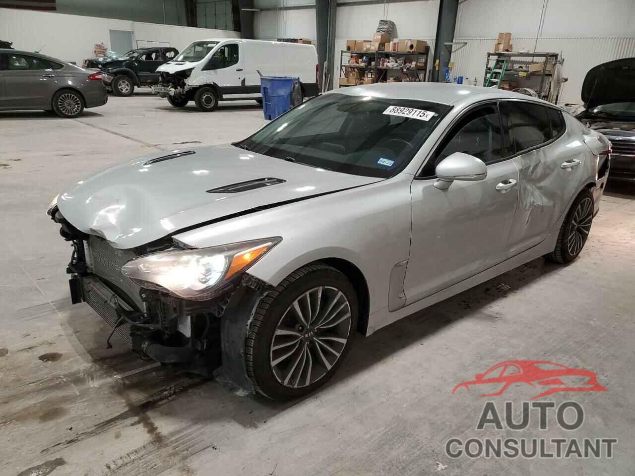 KIA STINGER 2018 - KNAE15LA9J6011899