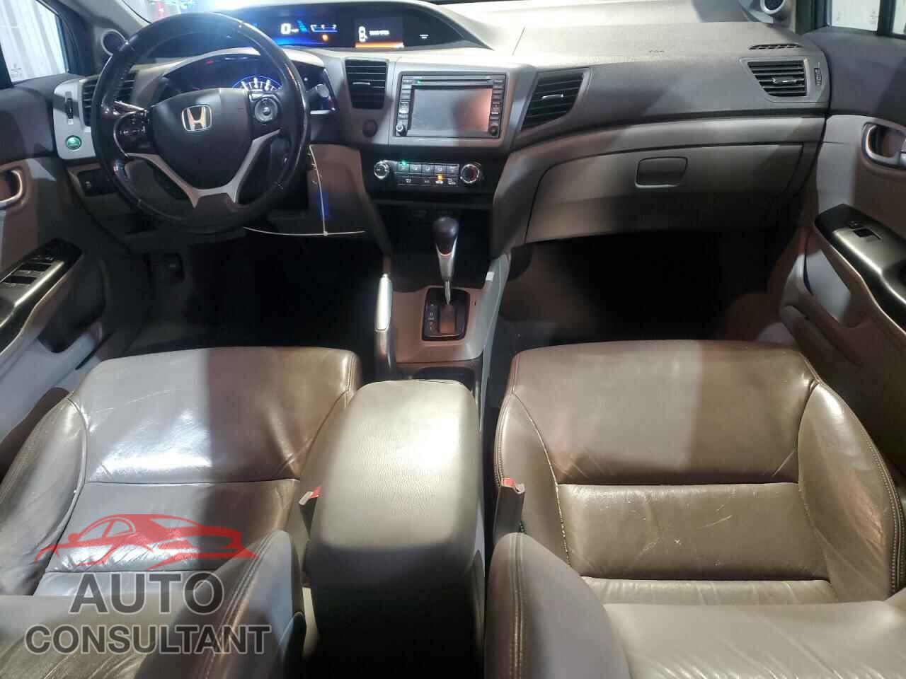 HONDA CIVIC 2012 - 2HGFB2F95CH553203