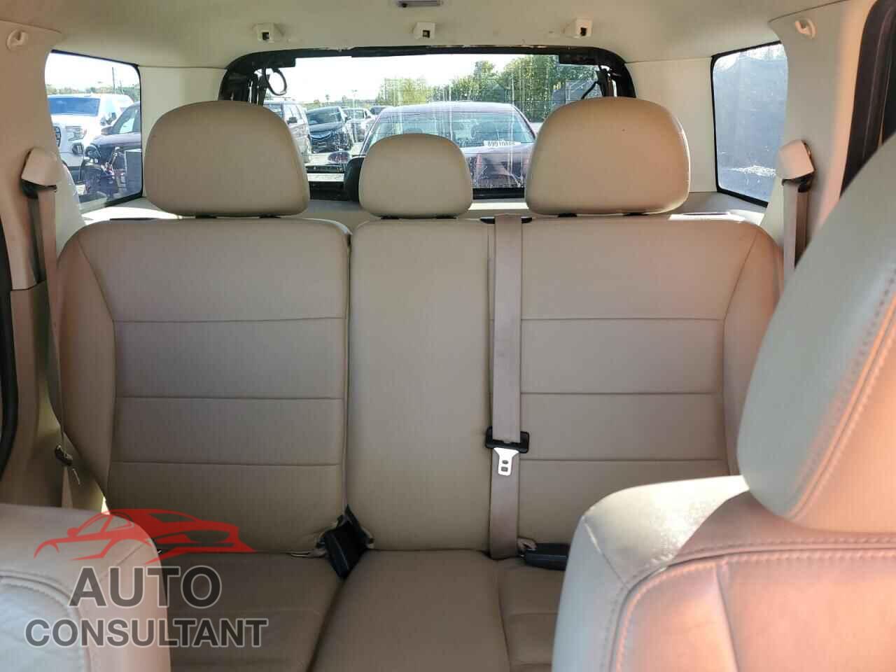 FORD ESCAPE 2012 - 1FMCU0D70CKB51997