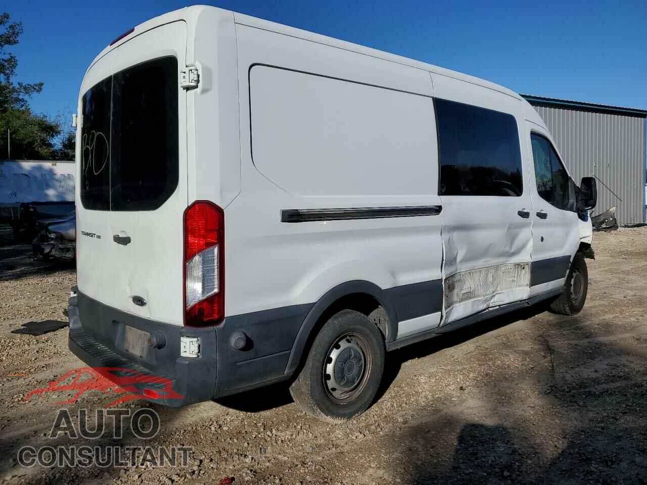 FORD TRANSIT 2015 - 1FTNE2CMXFKA24210