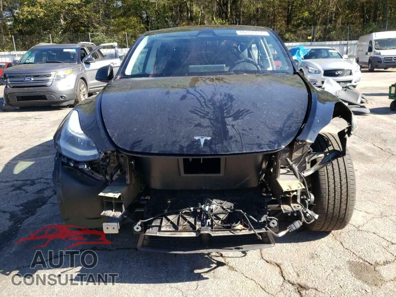 TESLA MODEL Y 2024 - 7SAYGDED0RF004357