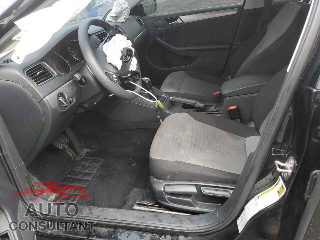 VOLKSWAGEN JETTA 2017 - 3VW2B7AJ9HM293731