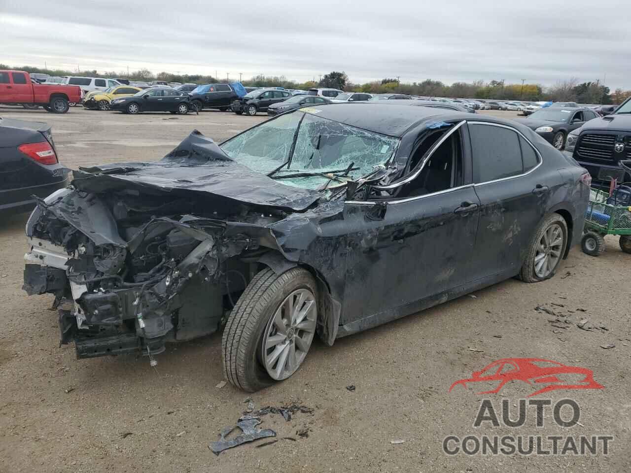 TOYOTA CAMRY 2023 - 4T1C11AK7PU725898