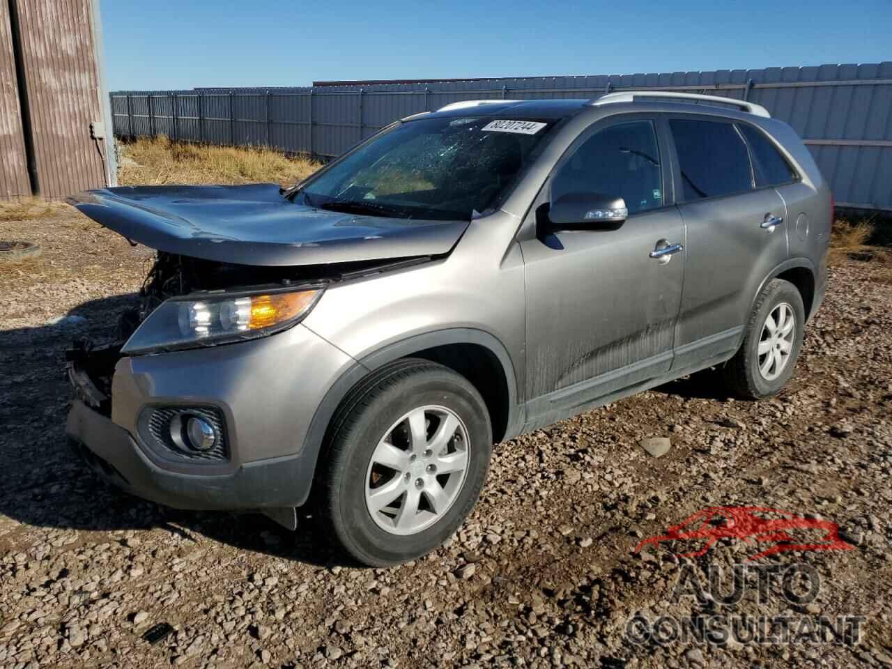 KIA SORENTO 2011 - 5XYKT4A15BG107430