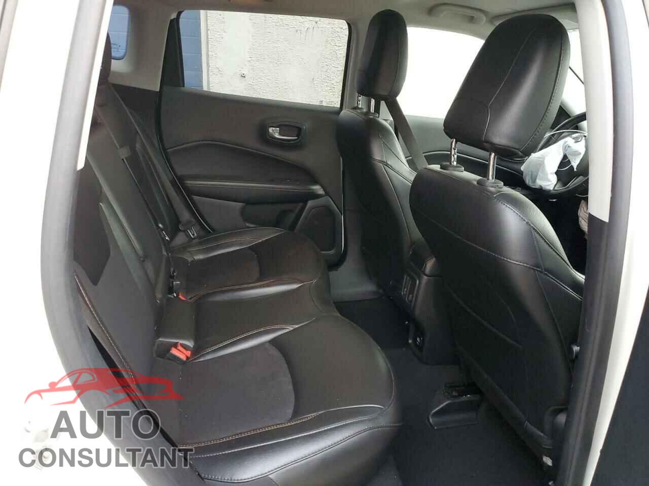 JEEP COMPASS 2020 - 3C4NJCBB9LT224975