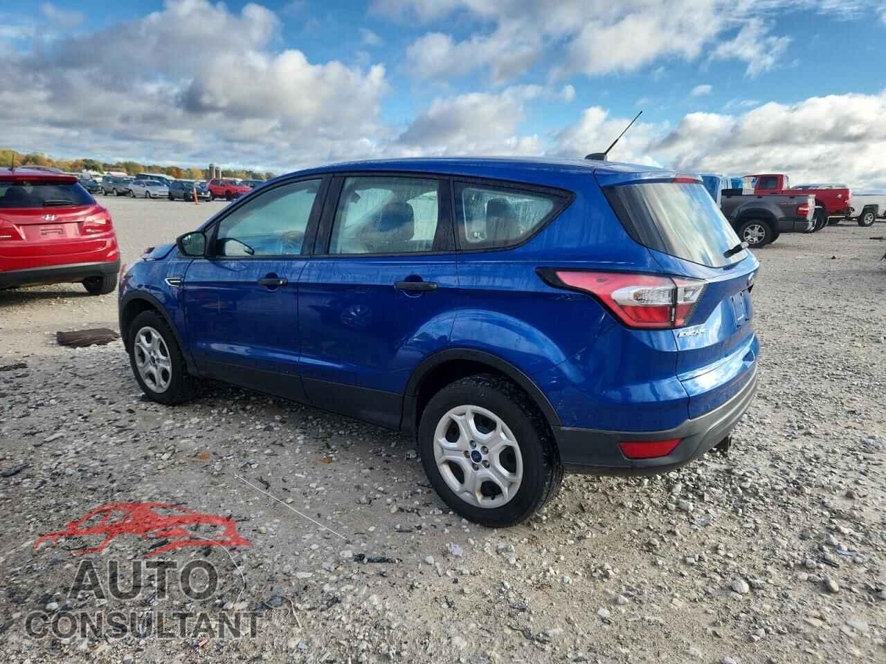 FORD ESCAPE 2017 - 1FMCU0F77HUB78610
