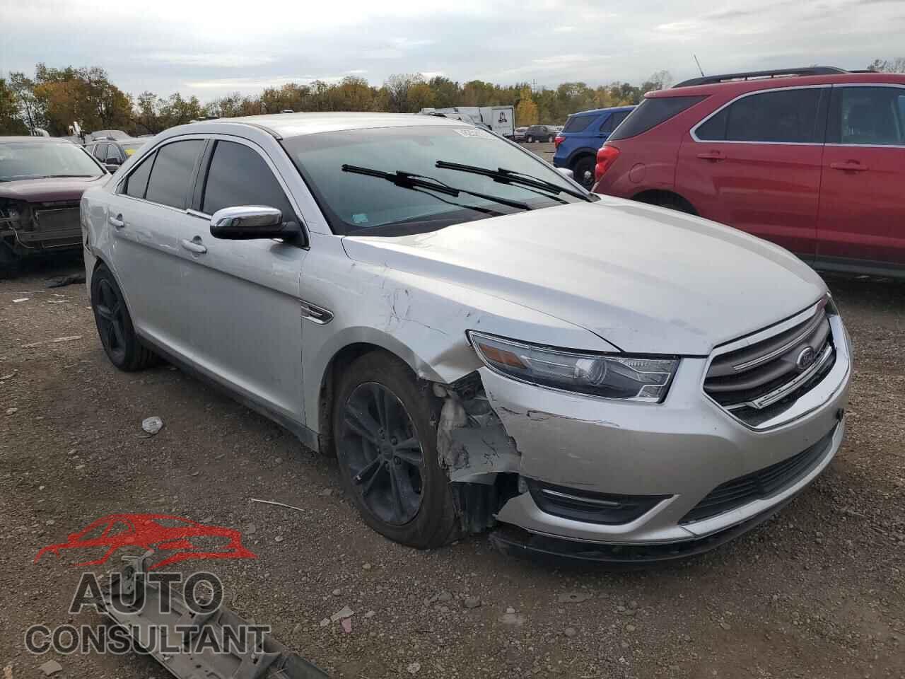 FORD TAURUS 2013 - 1FAHP2E80DG234375