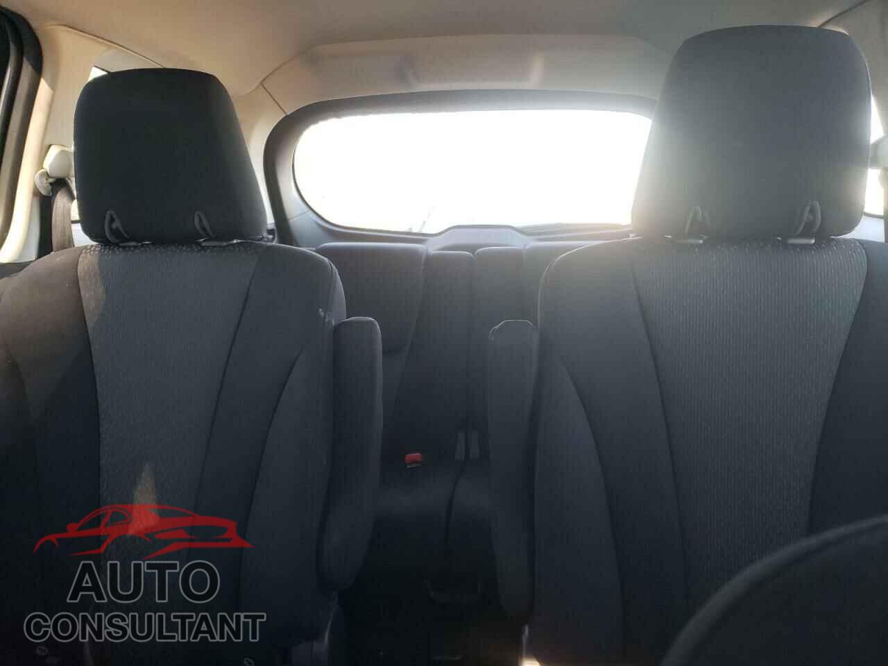 MAZDA 5 2012 - JM1CW2BL3C0120006