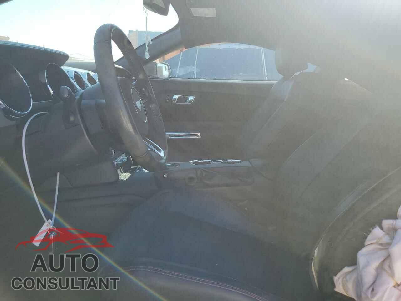 FORD MUSTANG 2017 - 1FA6P8CF1H5332814