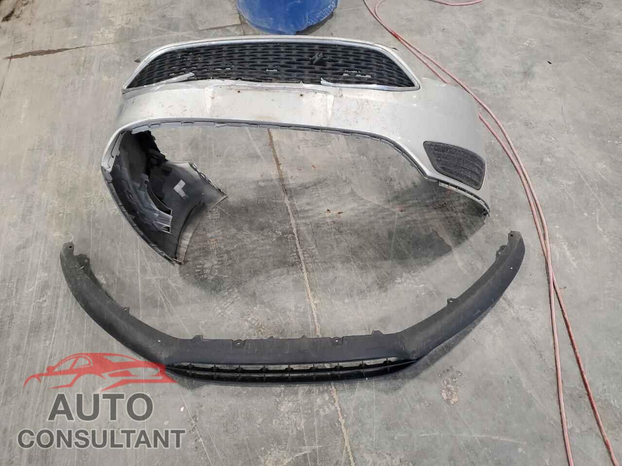 FORD FOCUS 2017 - 1FADP3E26HL256992