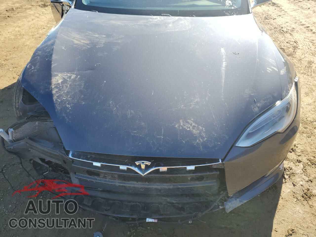 TESLA MODEL S 2018 - 5YJSA1E24JF285651