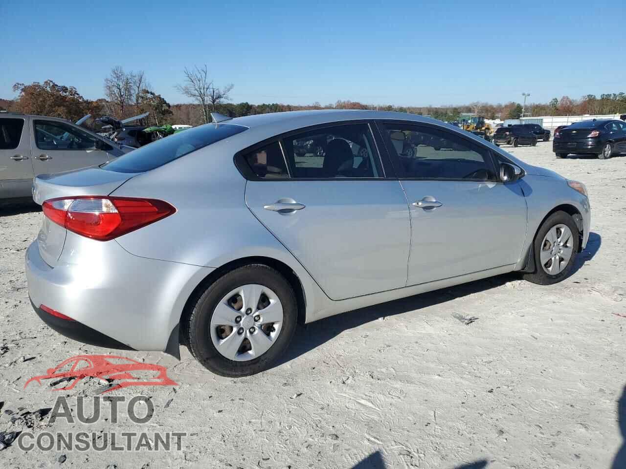KIA FORTE 2015 - KNAFK4A65F5293207