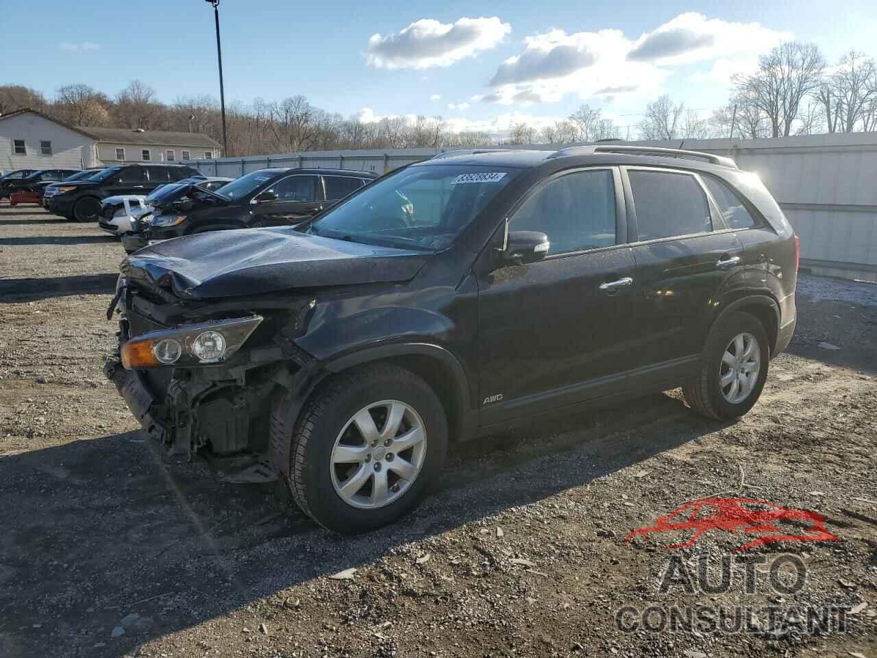 KIA SORENTO 2013 - 5XYKTDA25DG368293