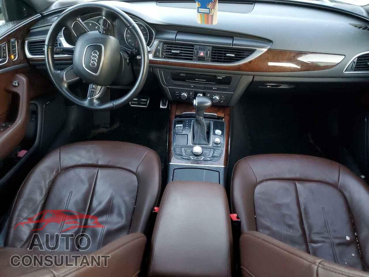 AUDI A6 2013 - WAUGFAFC0DN018833