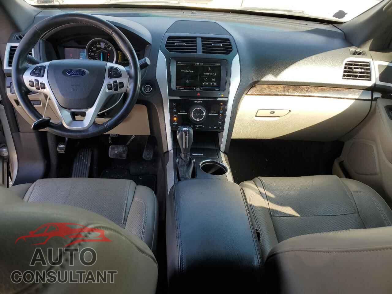 FORD EXPLORER 2011 - 1FMHK8F81BGA32096