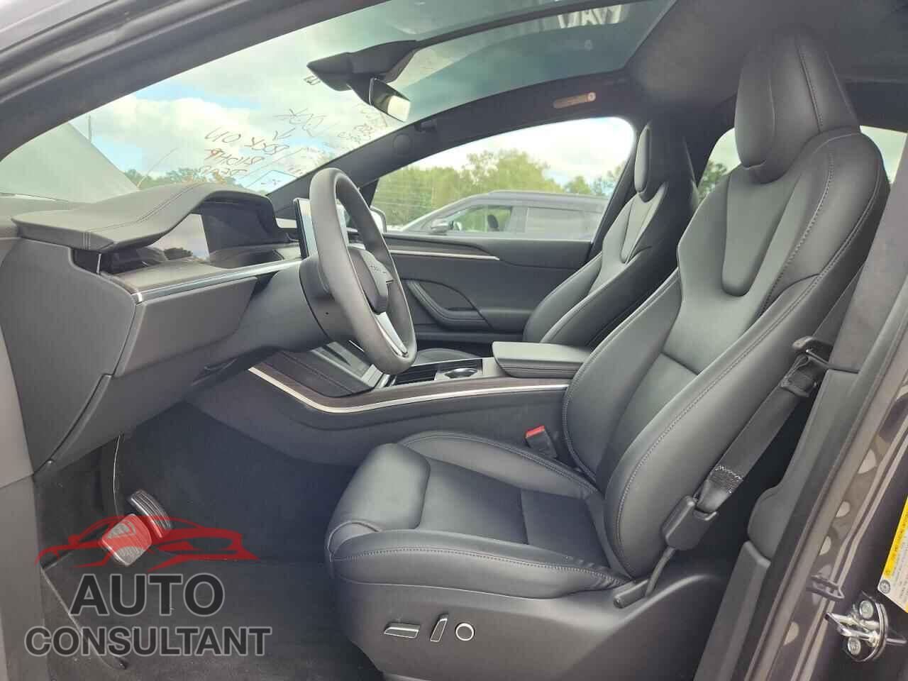 TESLA MODEL X 2024 - 7SAXCDE52RF442264