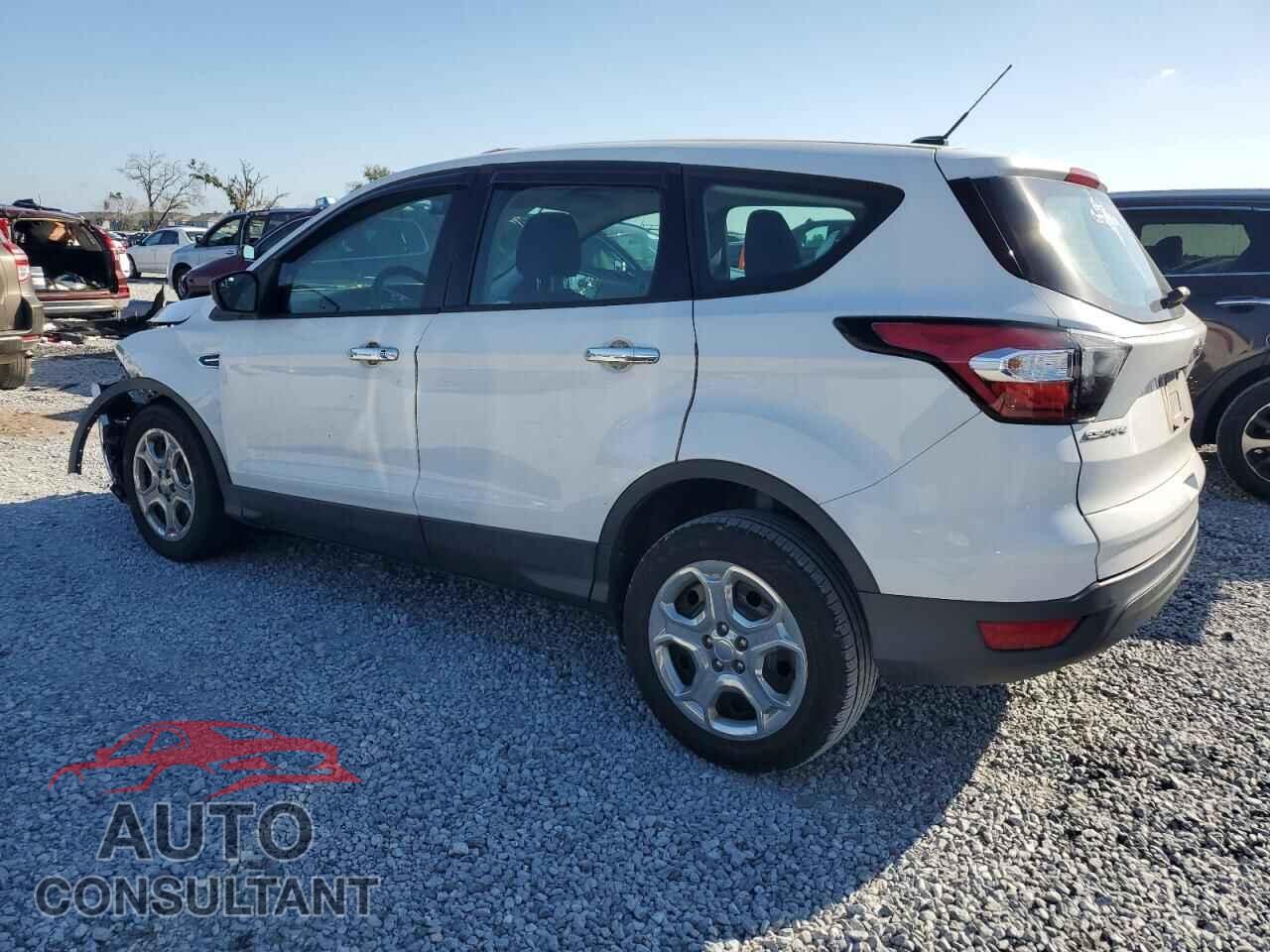 FORD ESCAPE 2017 - 1FMCU0F70HUA19976