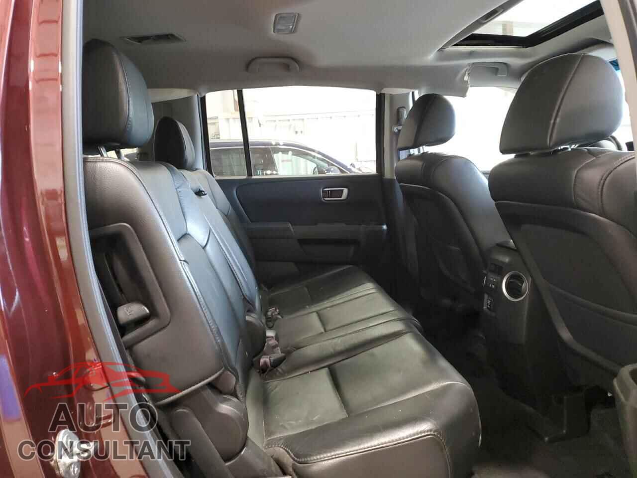 HONDA PILOT 2012 - 5FNYF4H51CB044300
