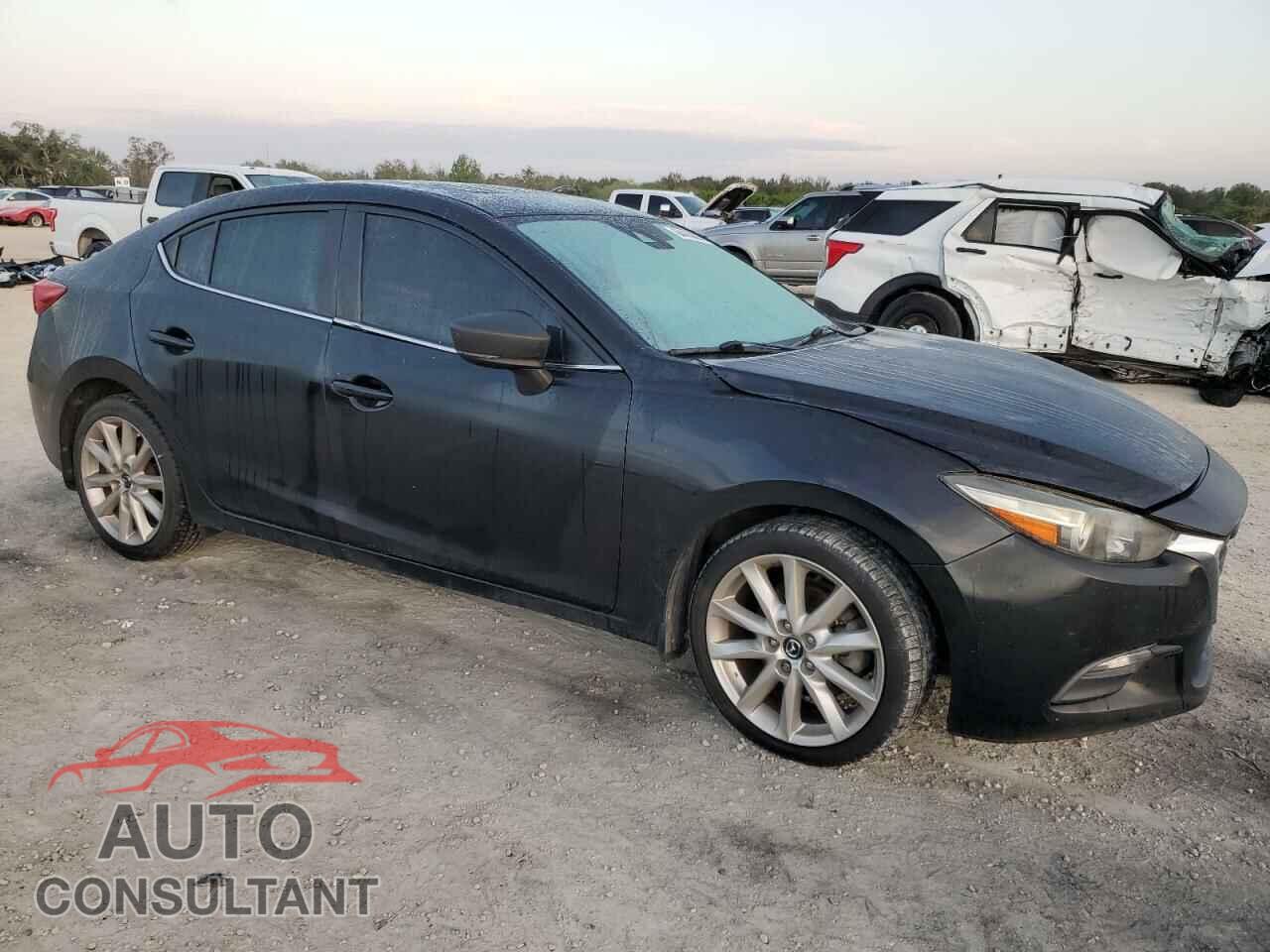 MAZDA 3 2017 - 3MZBN1V7XHM103616