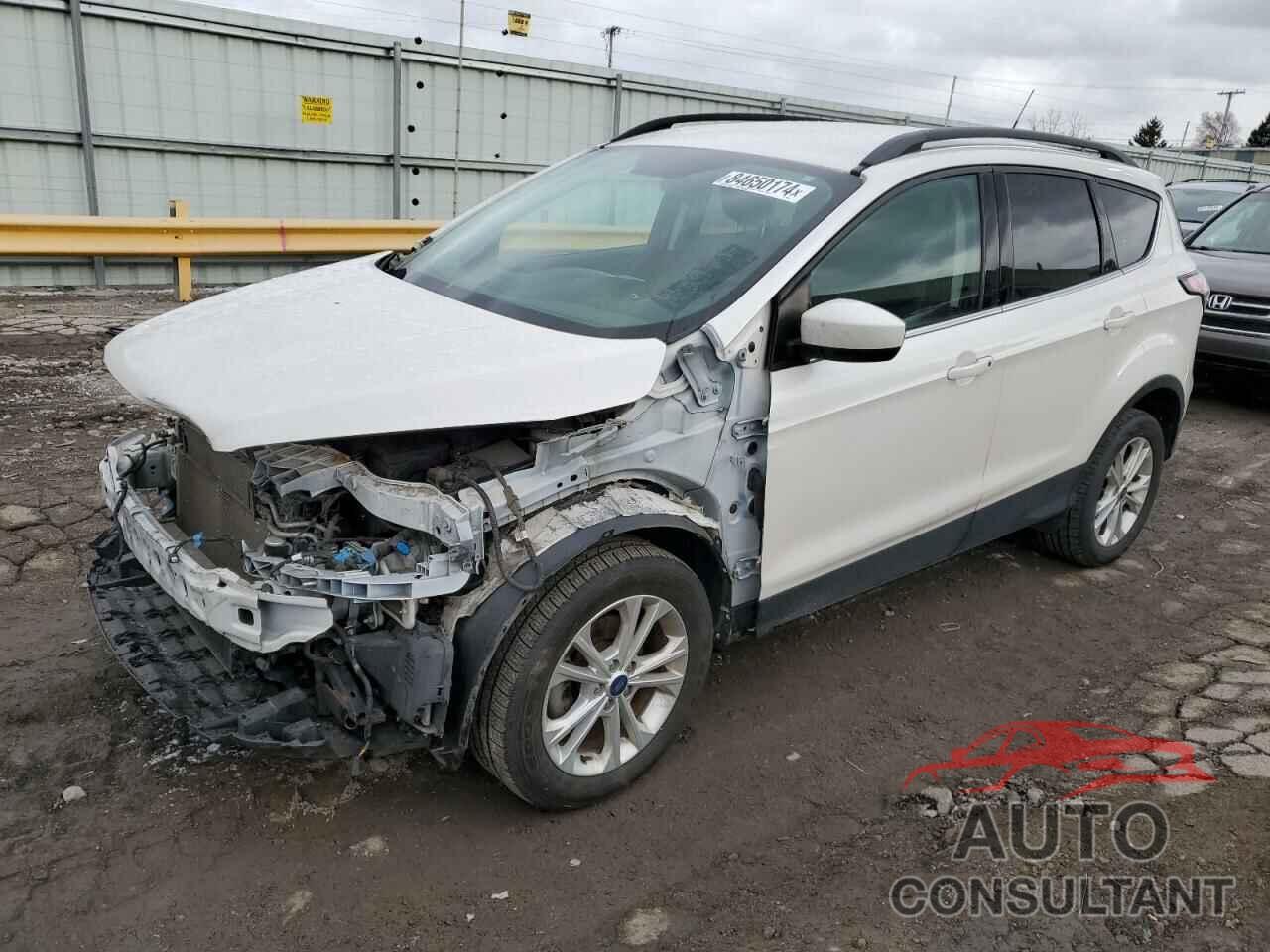 FORD ESCAPE 2018 - 1FMCU0GD3JUD26925