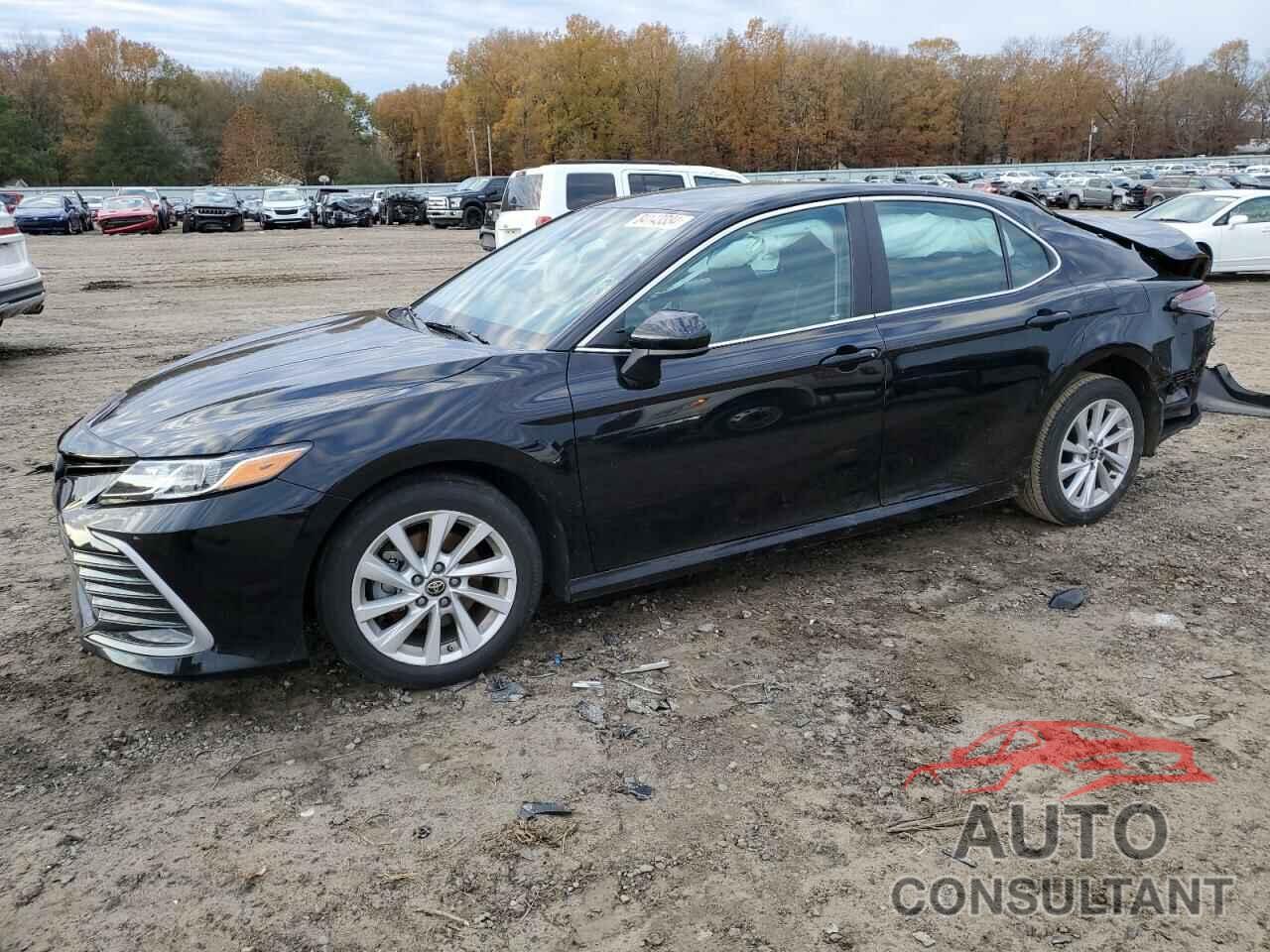 TOYOTA CAMRY 2022 - 4T1C11AK3NU672548
