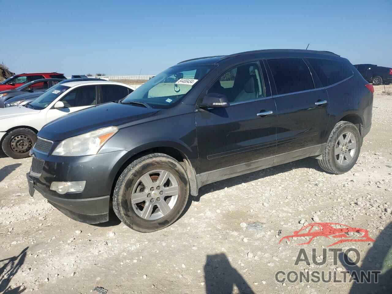 CHEVROLET TRAVERSE 2011 - 1GNKRGED1BJ153171