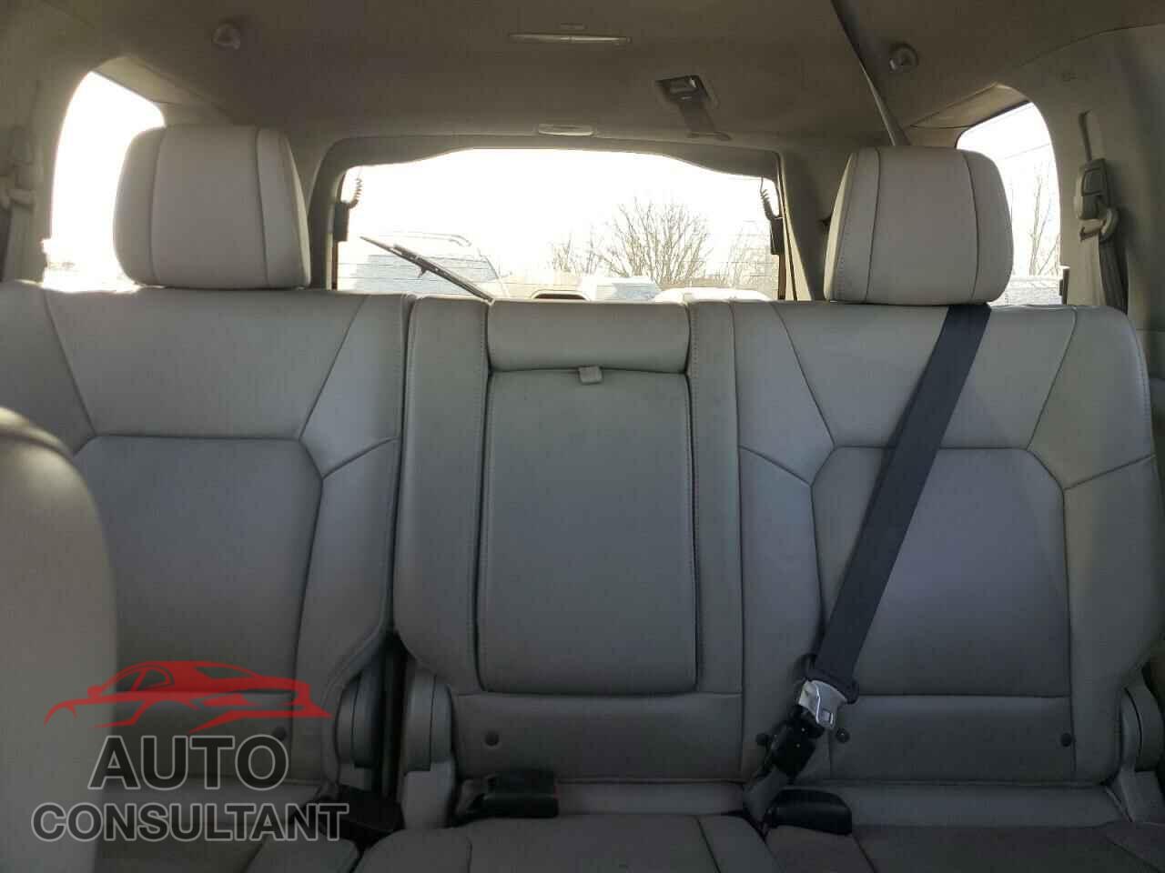 HONDA PILOT 2012 - 5FNYF4H75CB013181