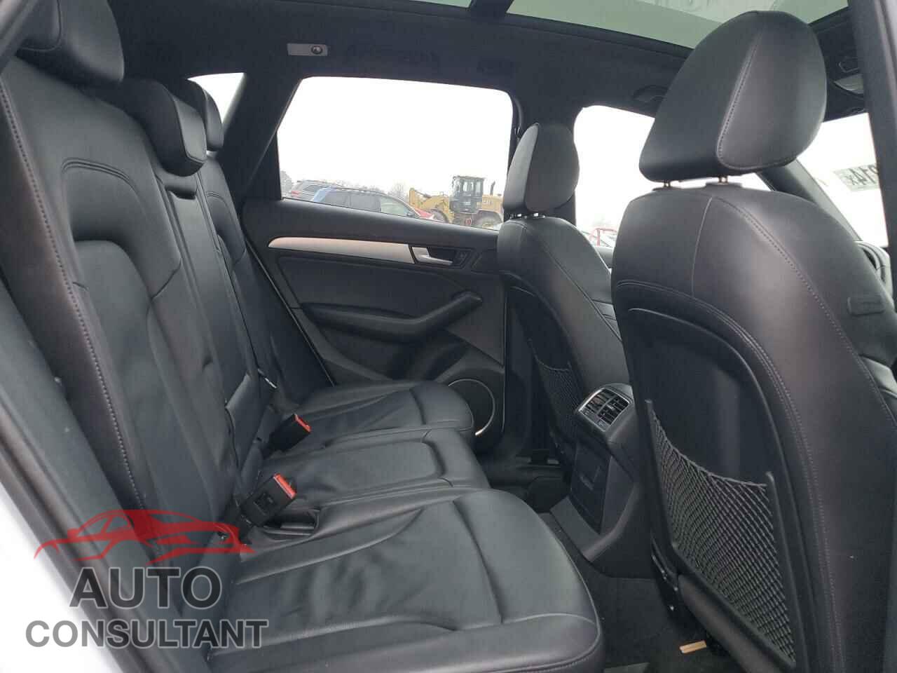 AUDI Q5 2017 - WA1D7AFP4HA041836