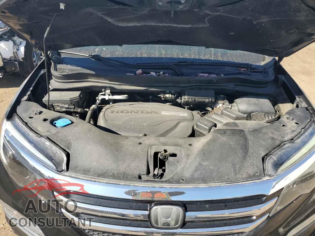 HONDA PILOT 2017 - 5FNYF6H04HB068338
