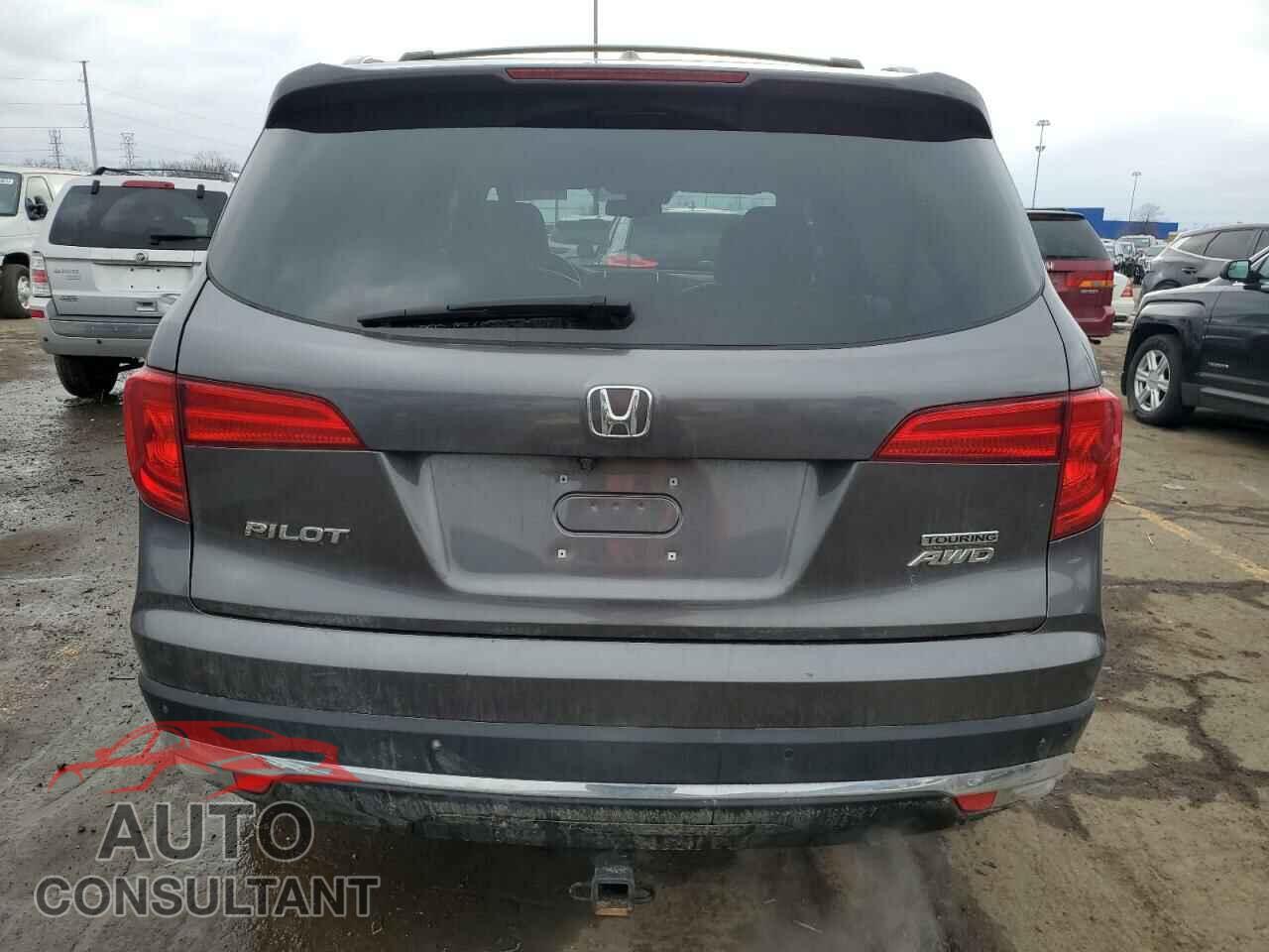 HONDA PILOT 2017 - 5FNYF6H99HB018291