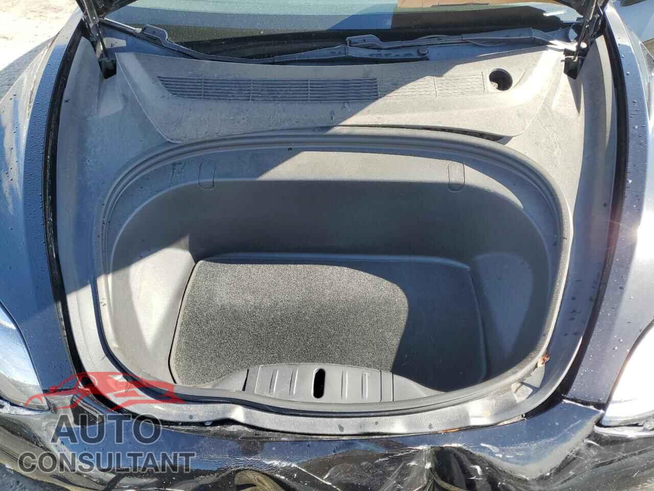 TESLA MODEL 3 2019 - 5YJ3E1EA1KF310961