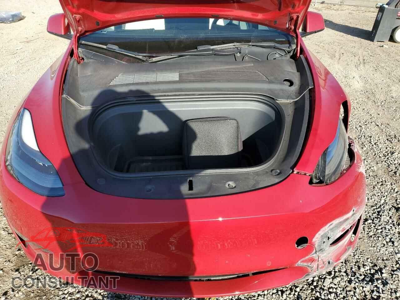 TESLA MODEL Y 2021 - 5YJYGDEF9MF194666