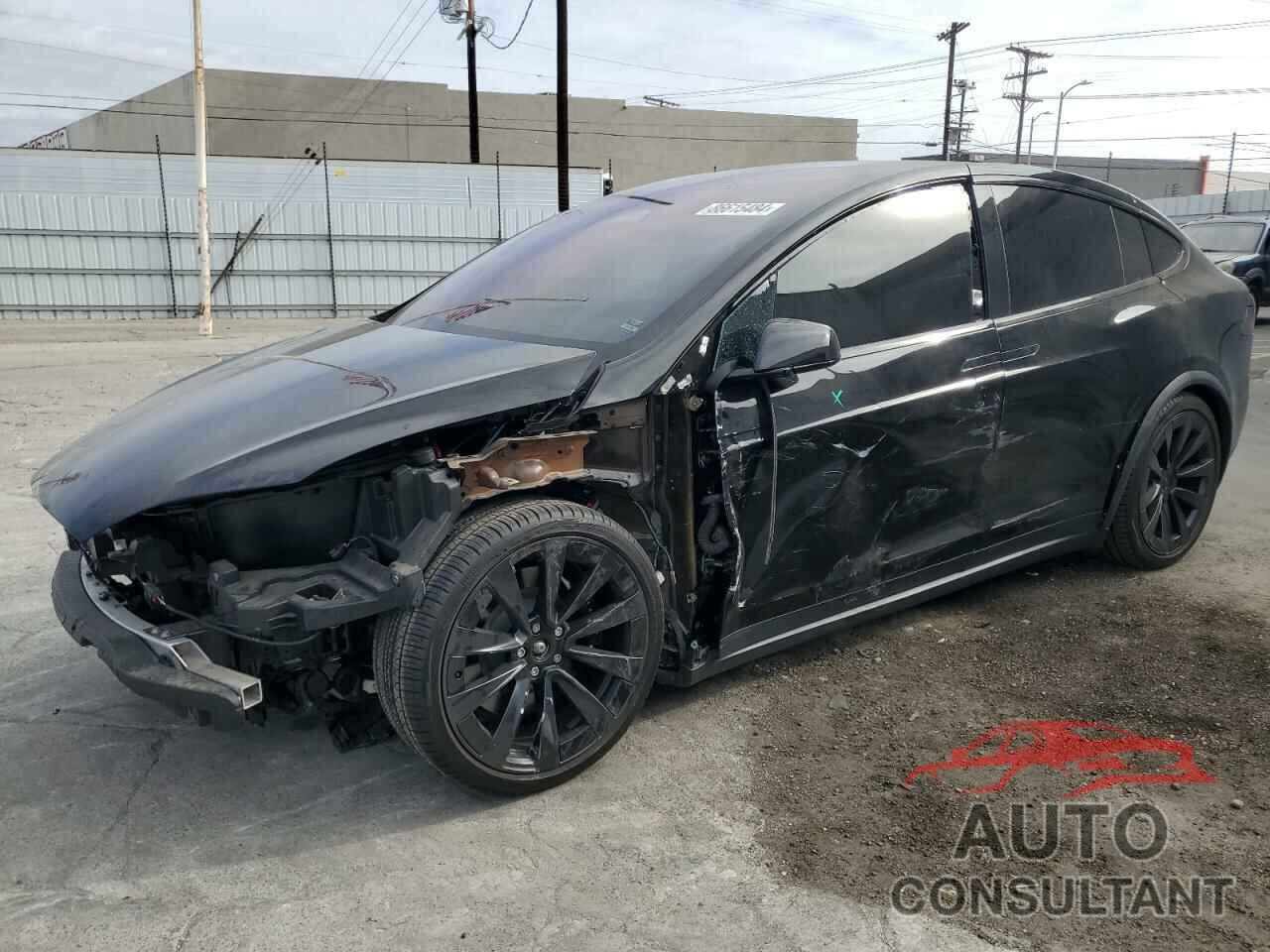 TESLA MODEL X 2022 - 7SAXCBE51NF359021