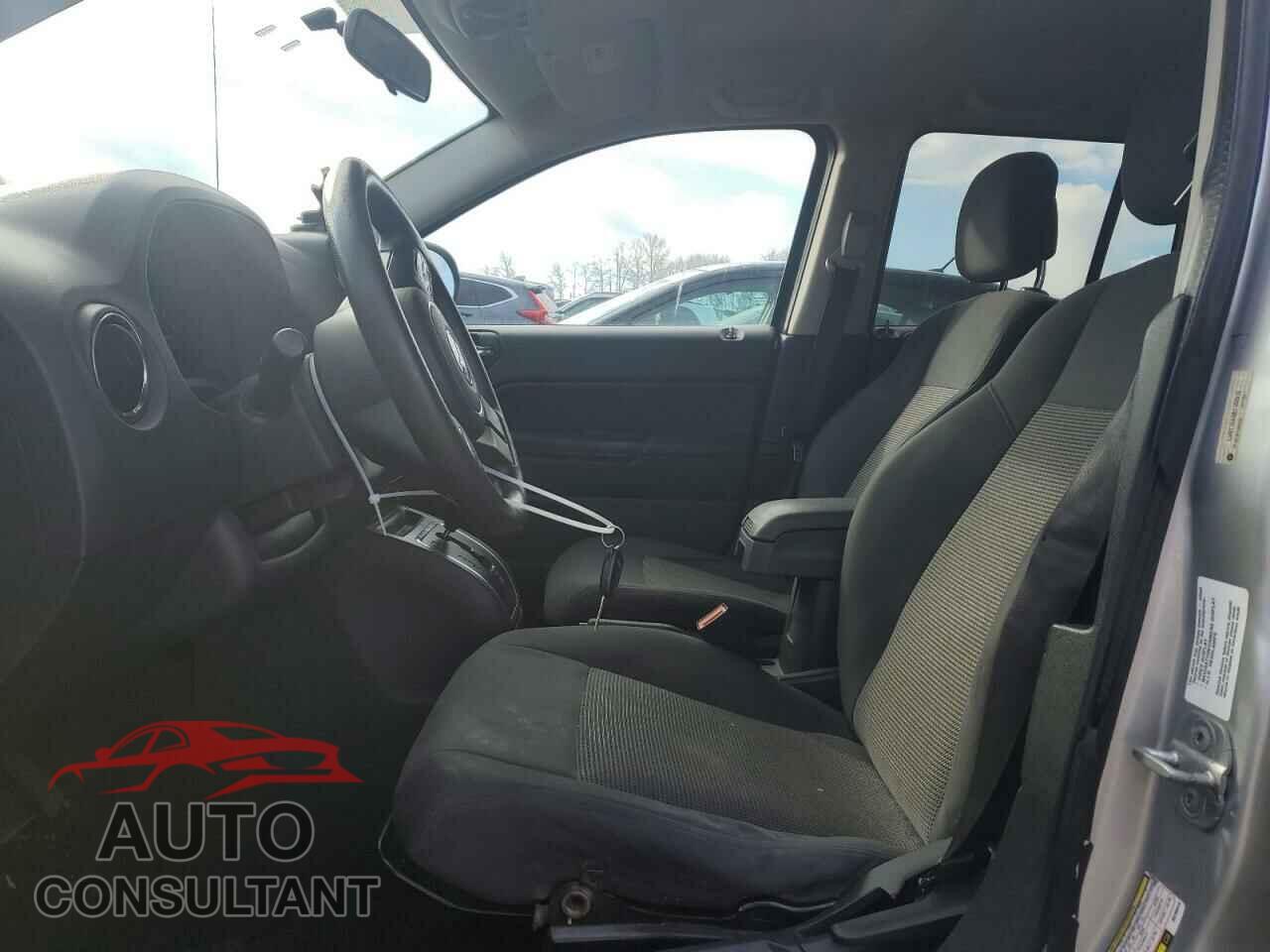JEEP COMPASS 2011 - 1J4NT1FA5BD168919
