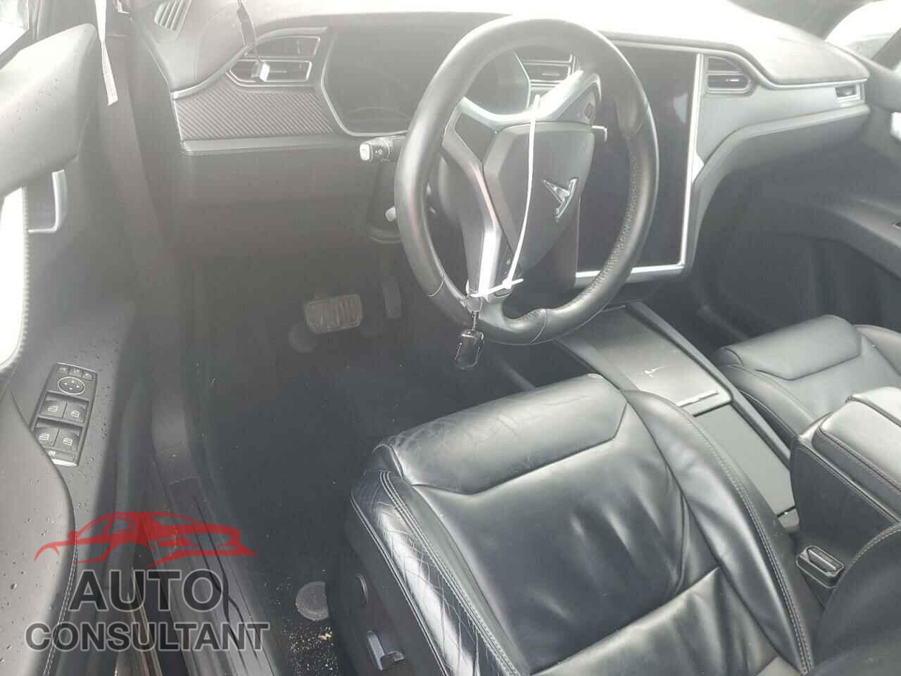 TESLA MODEL X 2017 - 5YJXCDE2XHF049355