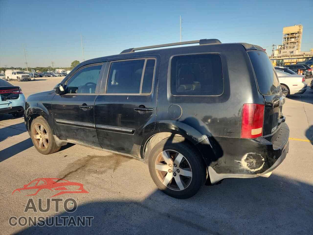 HONDA PILOT 2012 - 5FNYF4H94CB060235
