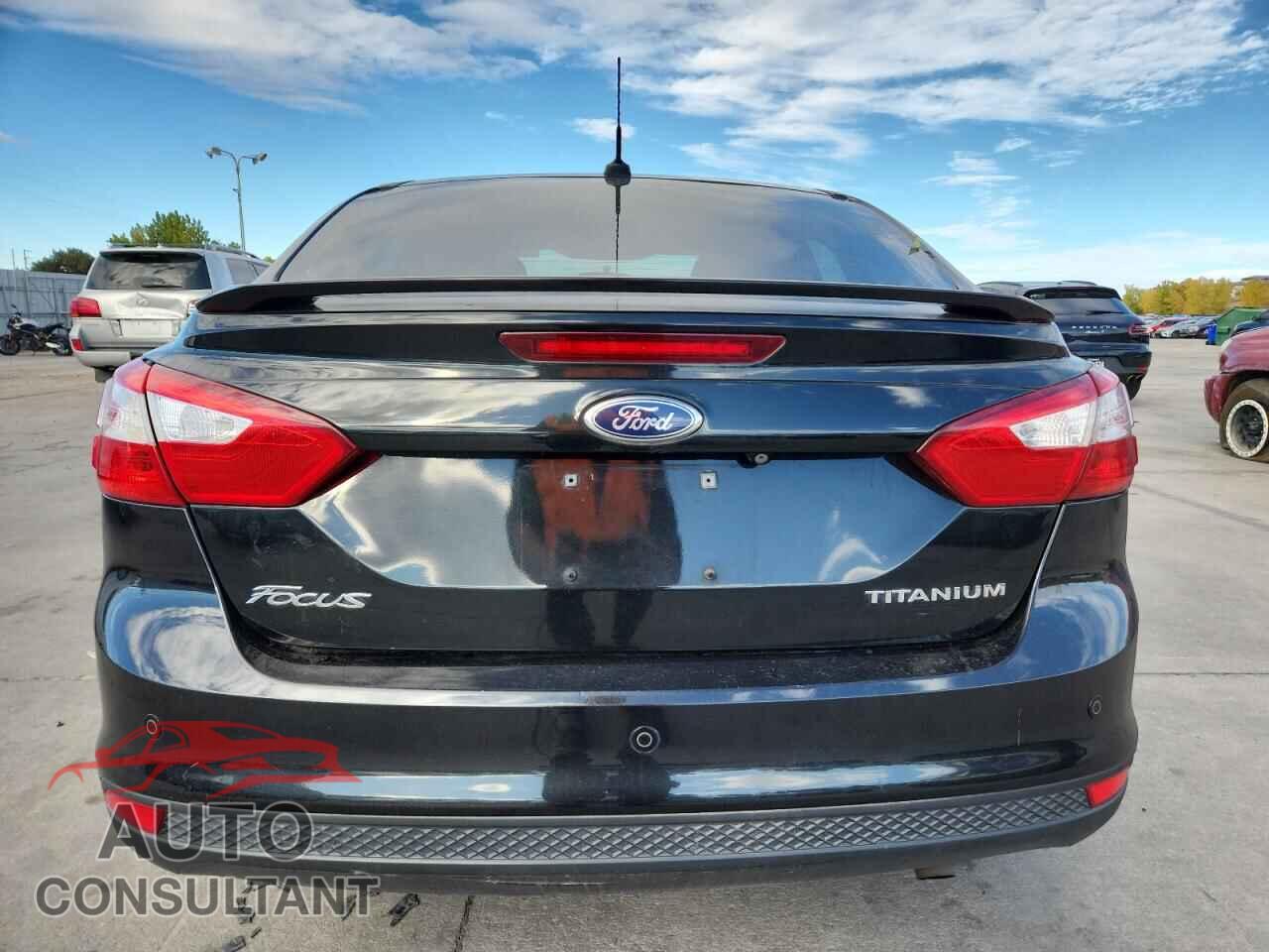 FORD FOCUS 2014 - 1FADP3J28EL224272